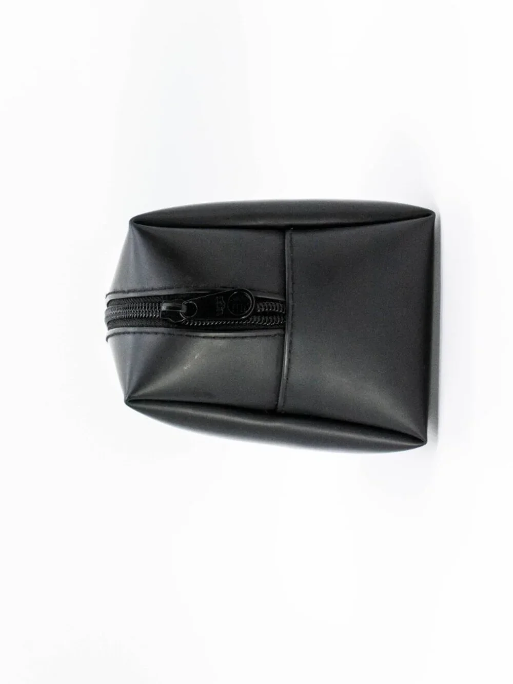 UGG Travel Pouch Zip Cosmetic Bag Black